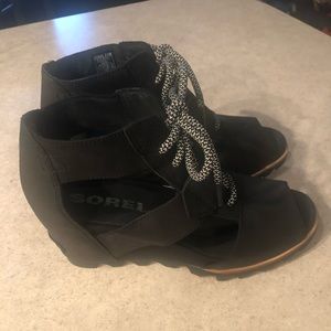 Sorel Joanie Lace Wedge Sandal - NWOB